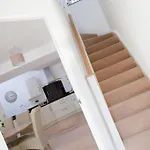 Beautiful 3 Bedroom House, 度假居